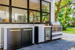 CASA FILLMORE|4BR|Pool + Hot tub + BBQ + Minigolf - Image 5