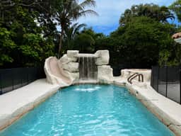 Pond Estate / Padel & Golf Haven - Image 2